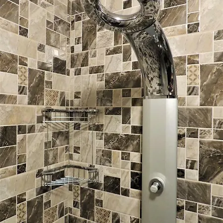 вип Appartement Hisarya